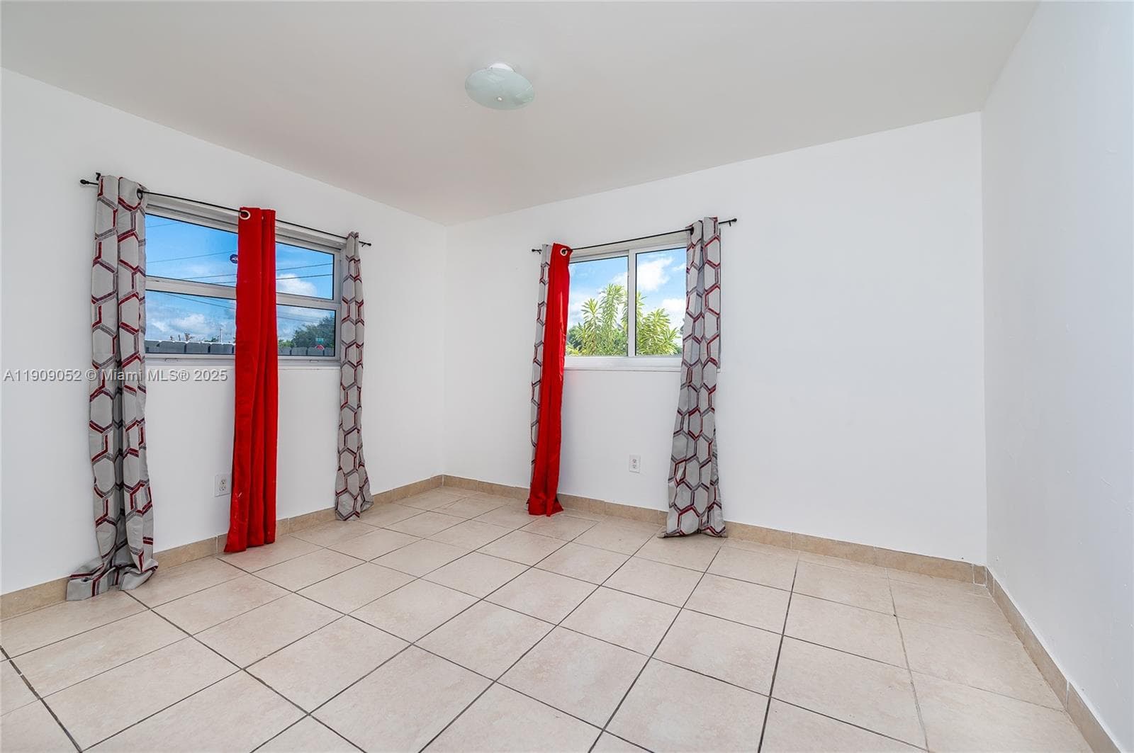 520 SW Krome Ter, Homestead FL 33030 — 9