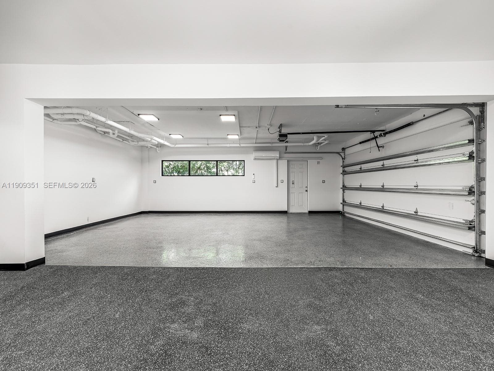 7910 Los Pinos Cir, Coral Gables FL 33143 — 23