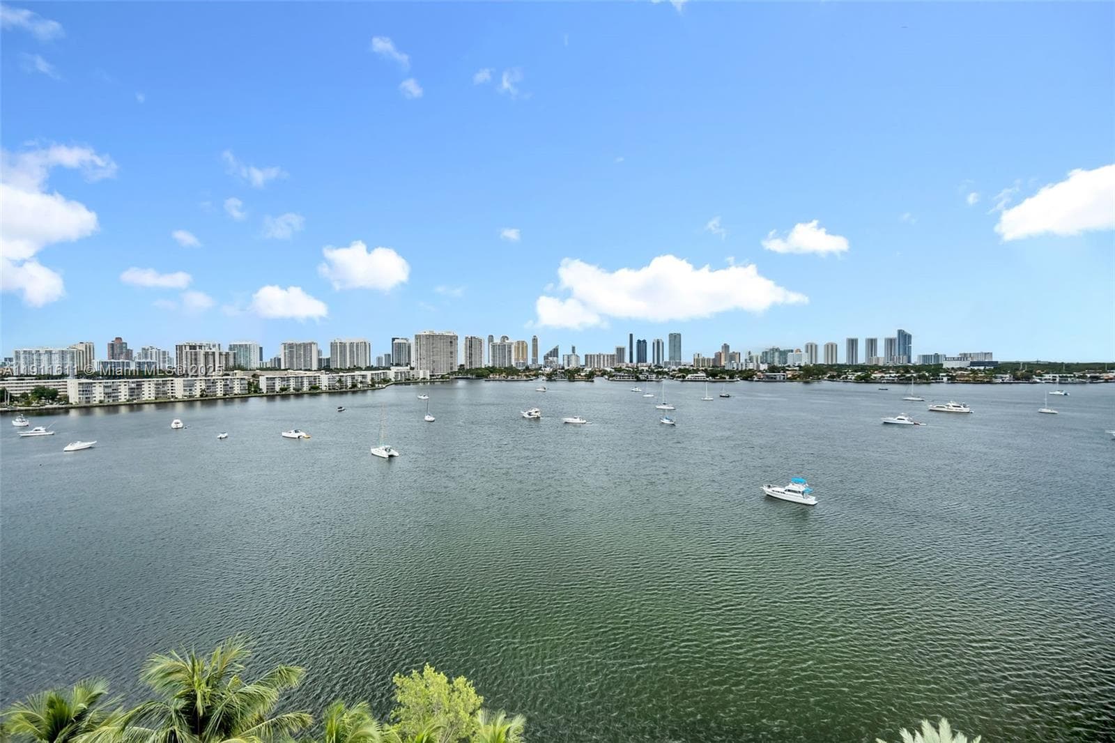 17301 Biscayne Blvd # 910, North Miami Beach FL 33160 — 16
