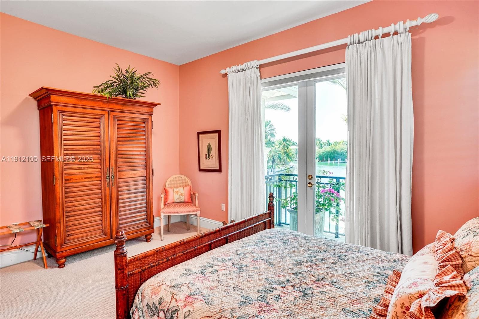 550 Harbor Dr, Key Biscayne FL 33149 — 37