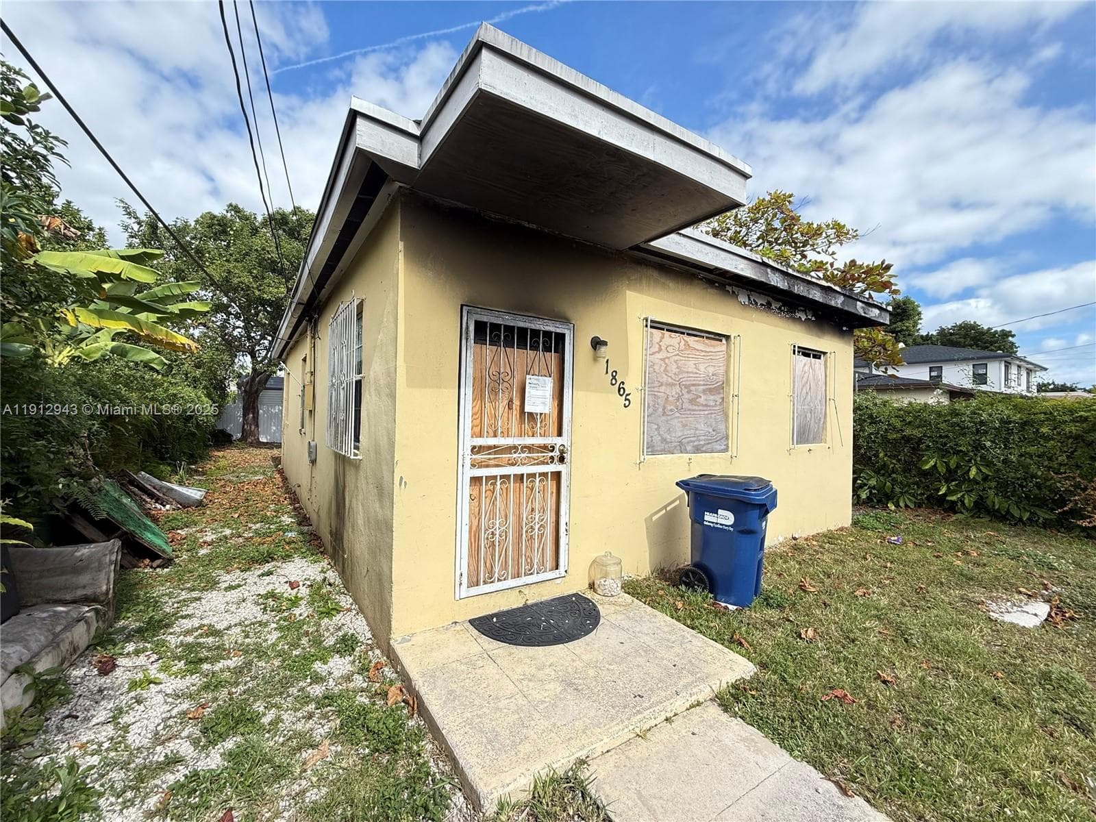 1865 NW 70th St, Miami FL 33147 — 1