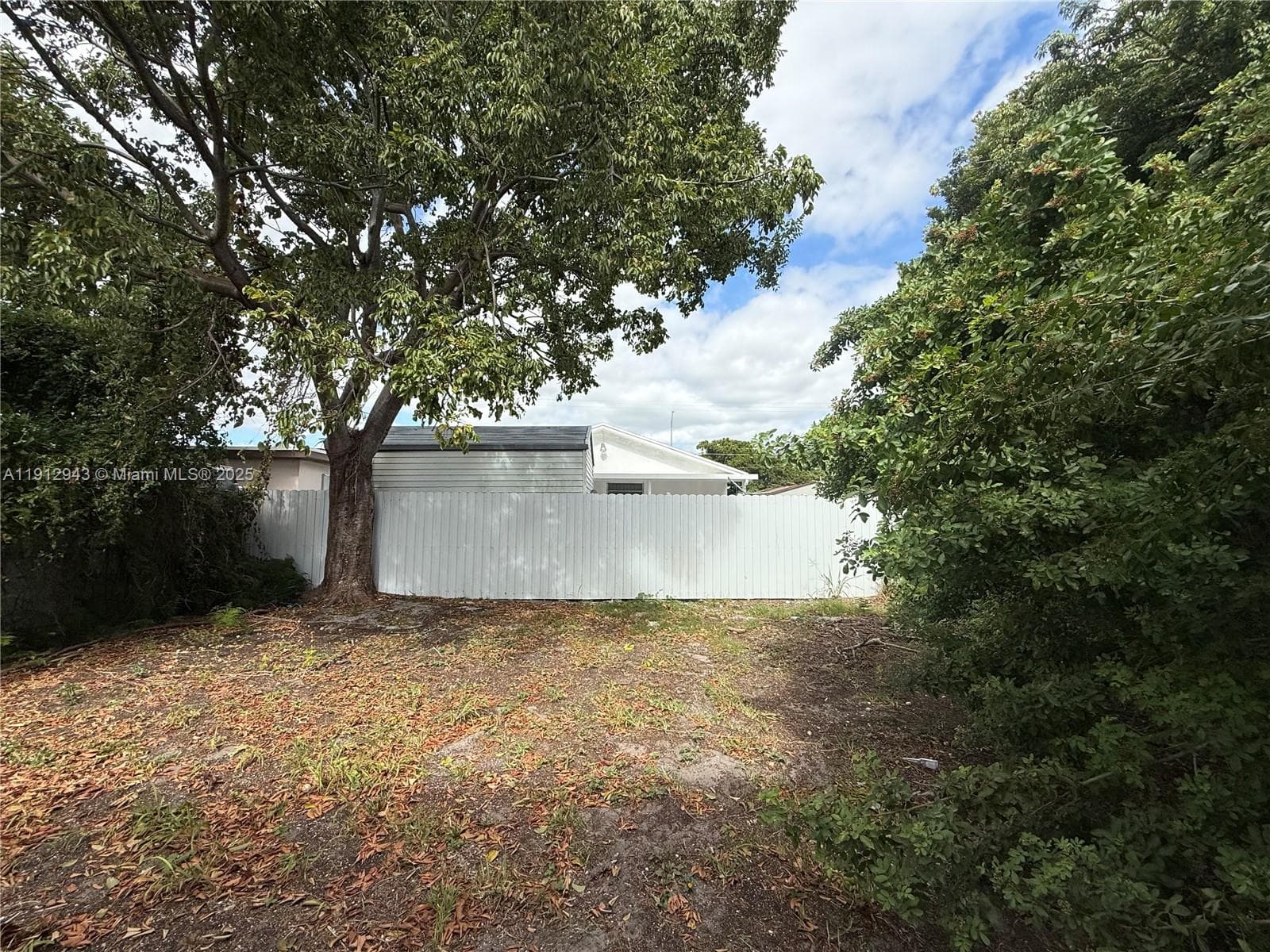 1865 NW 70th St, Miami FL 33147 — 8