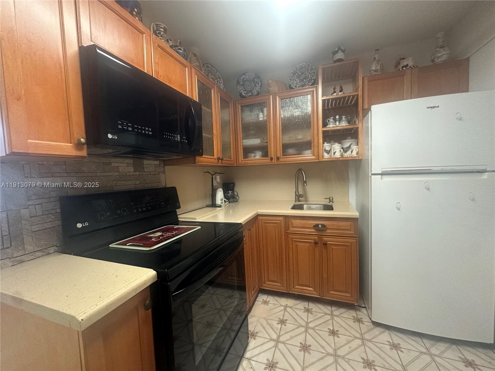 16790 NE 14th Ave # 202, Miami FL 33162 — 10