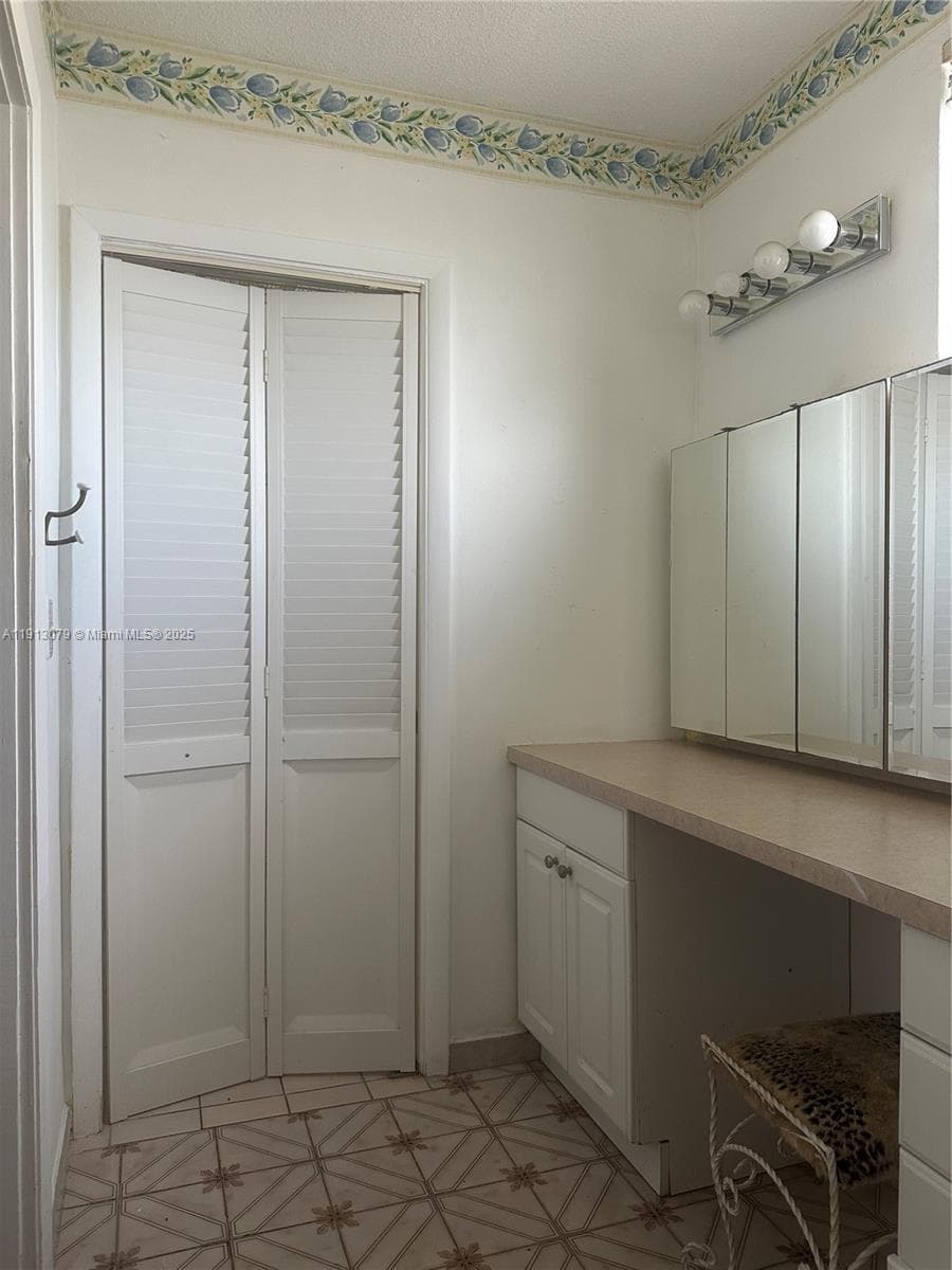 16790 NE 14th Ave # 202, Miami FL 33162 — 15