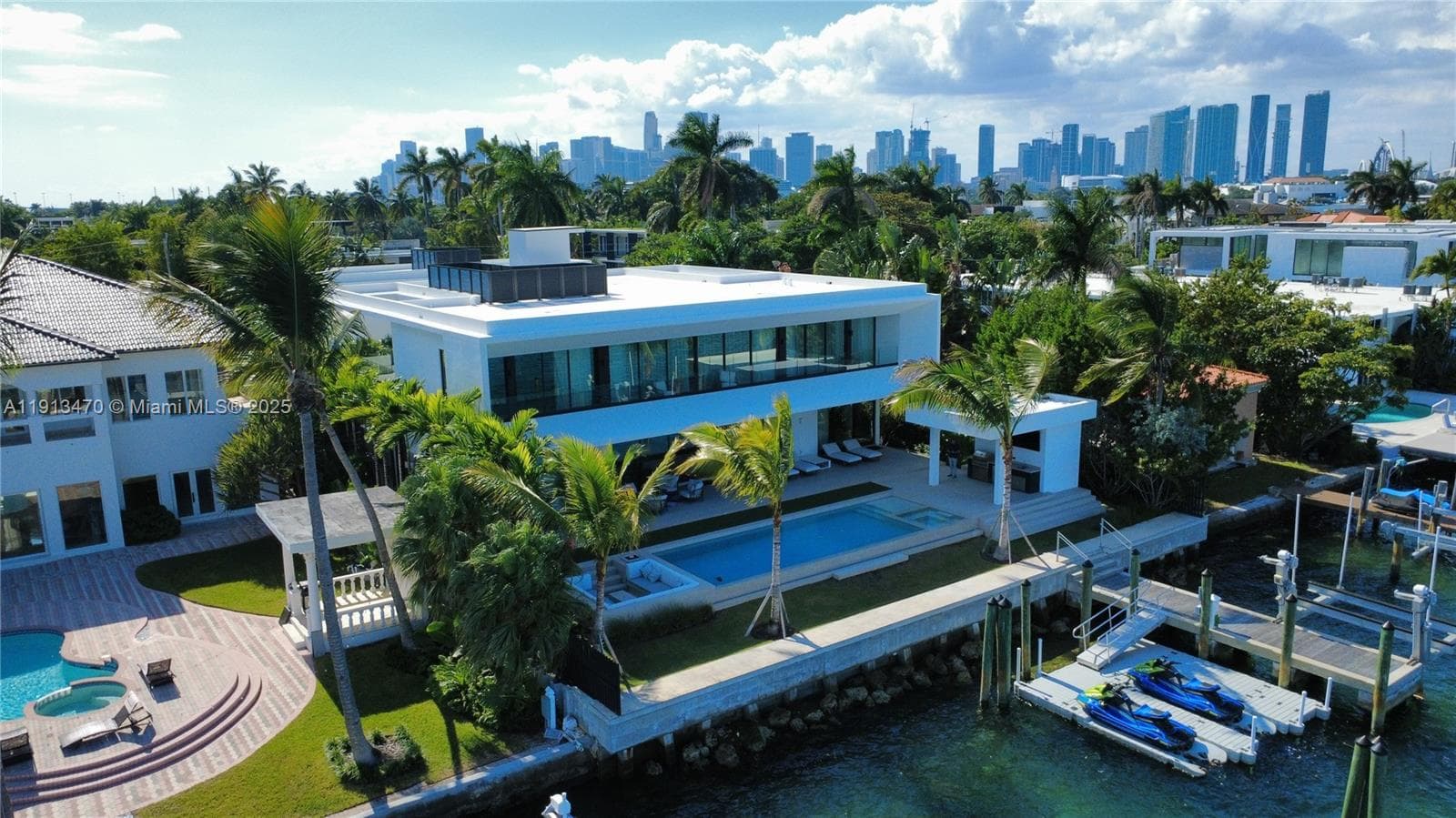 375 N Hibiscus Dr, Miami Beach FL 33139 — 50