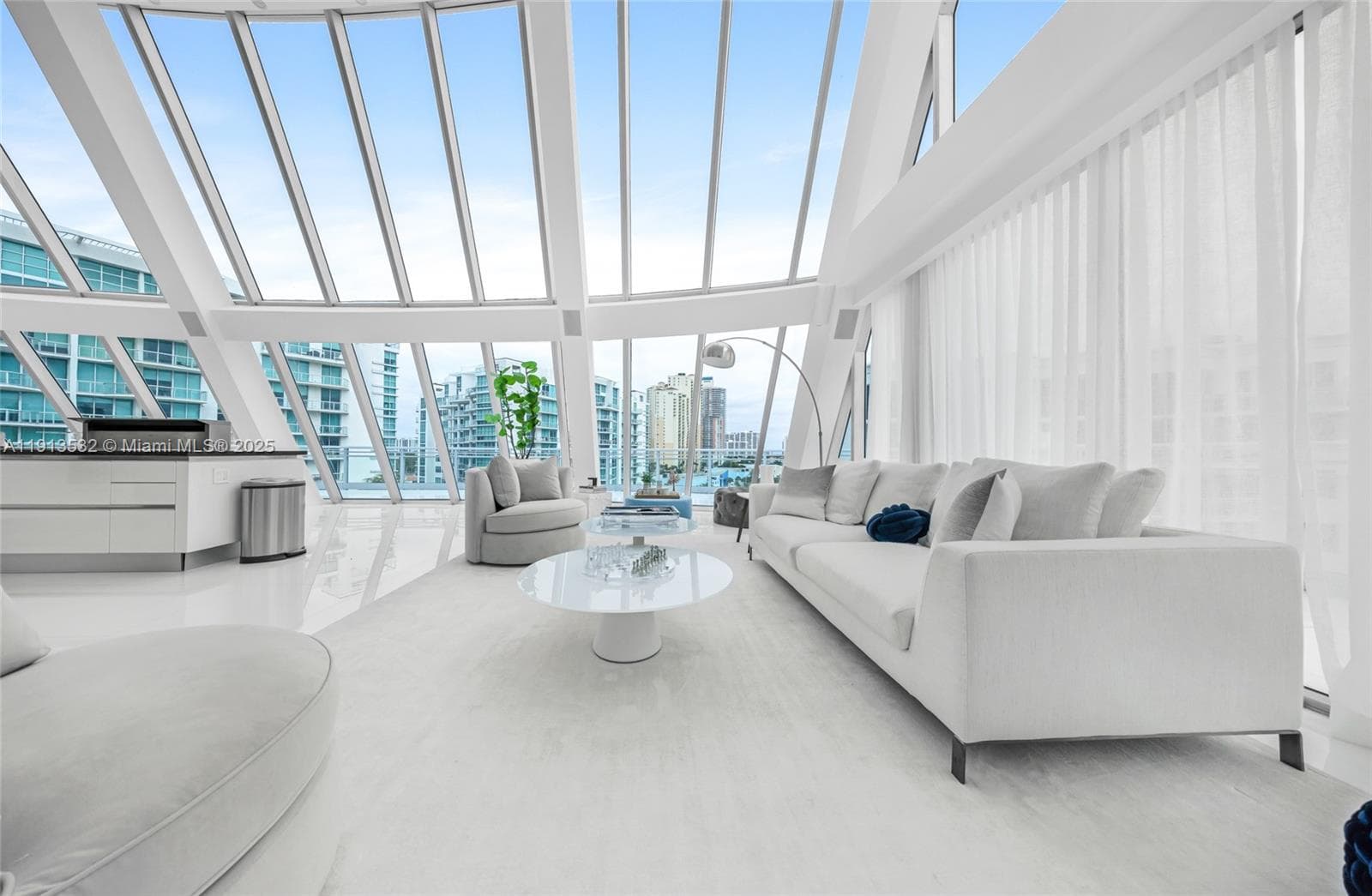 Artech Residences At Aven, Aventura, FL — 79