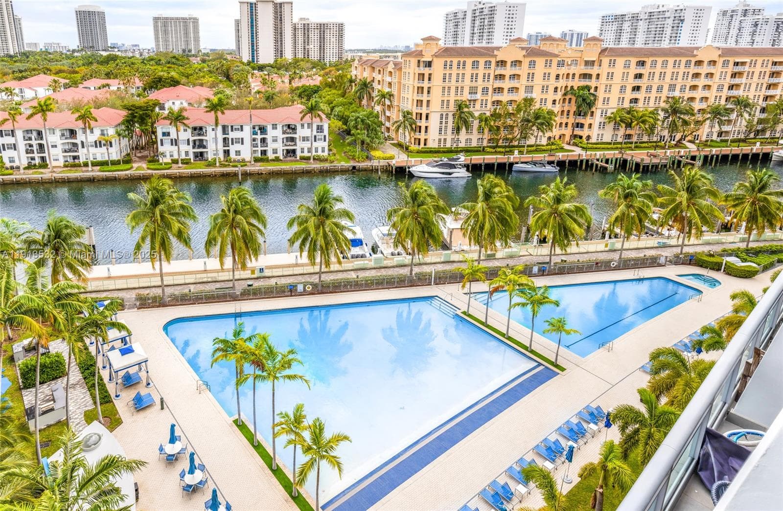 Artech Residences At Aven, Aventura, FL — 33