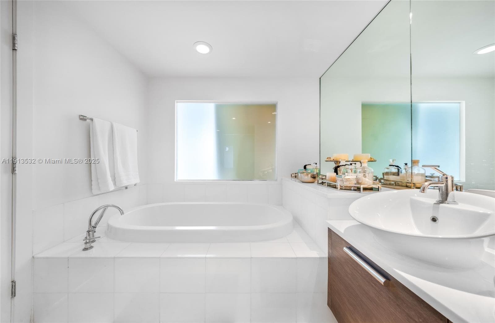 Artech Residences At Aven, Aventura, FL — 25