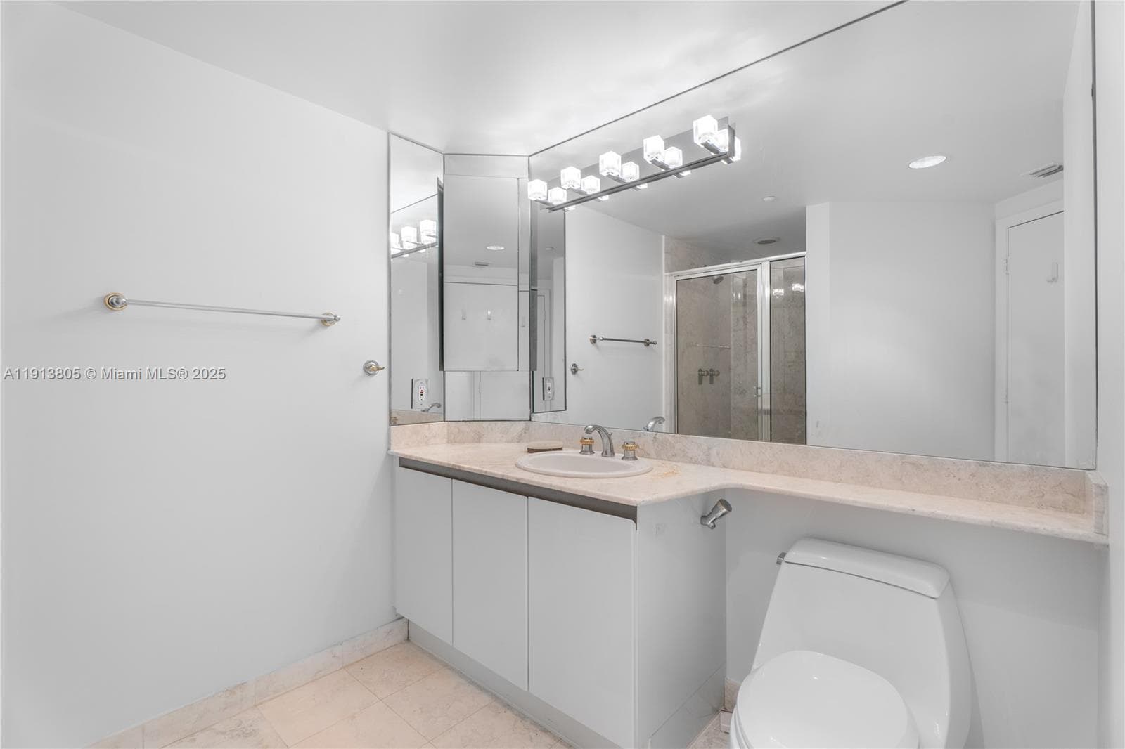 2600 Island Blvd # 1605, Aventura FL 33160 — 12