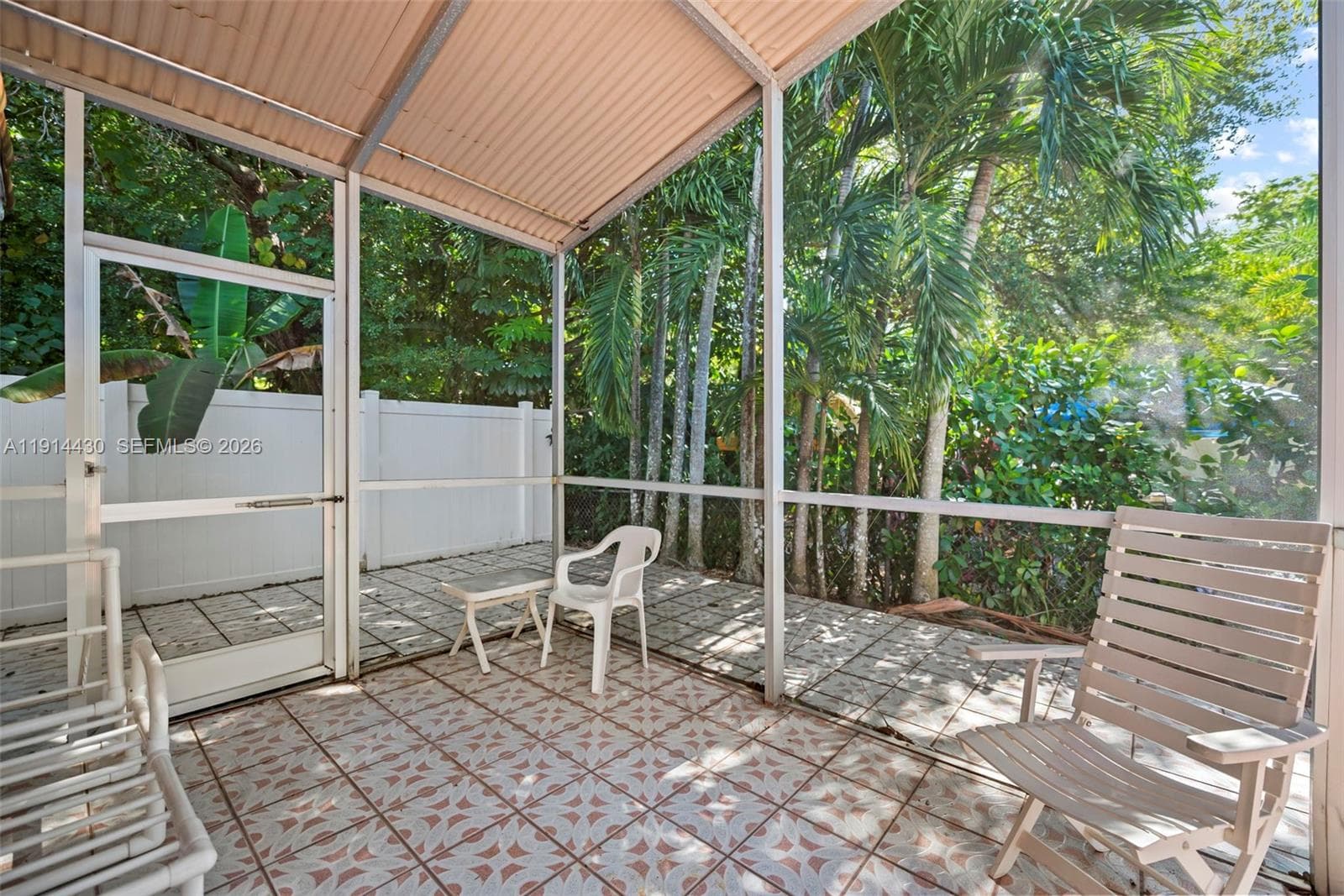 700 NE 118th St, Biscayne Park FL 33161 — 32