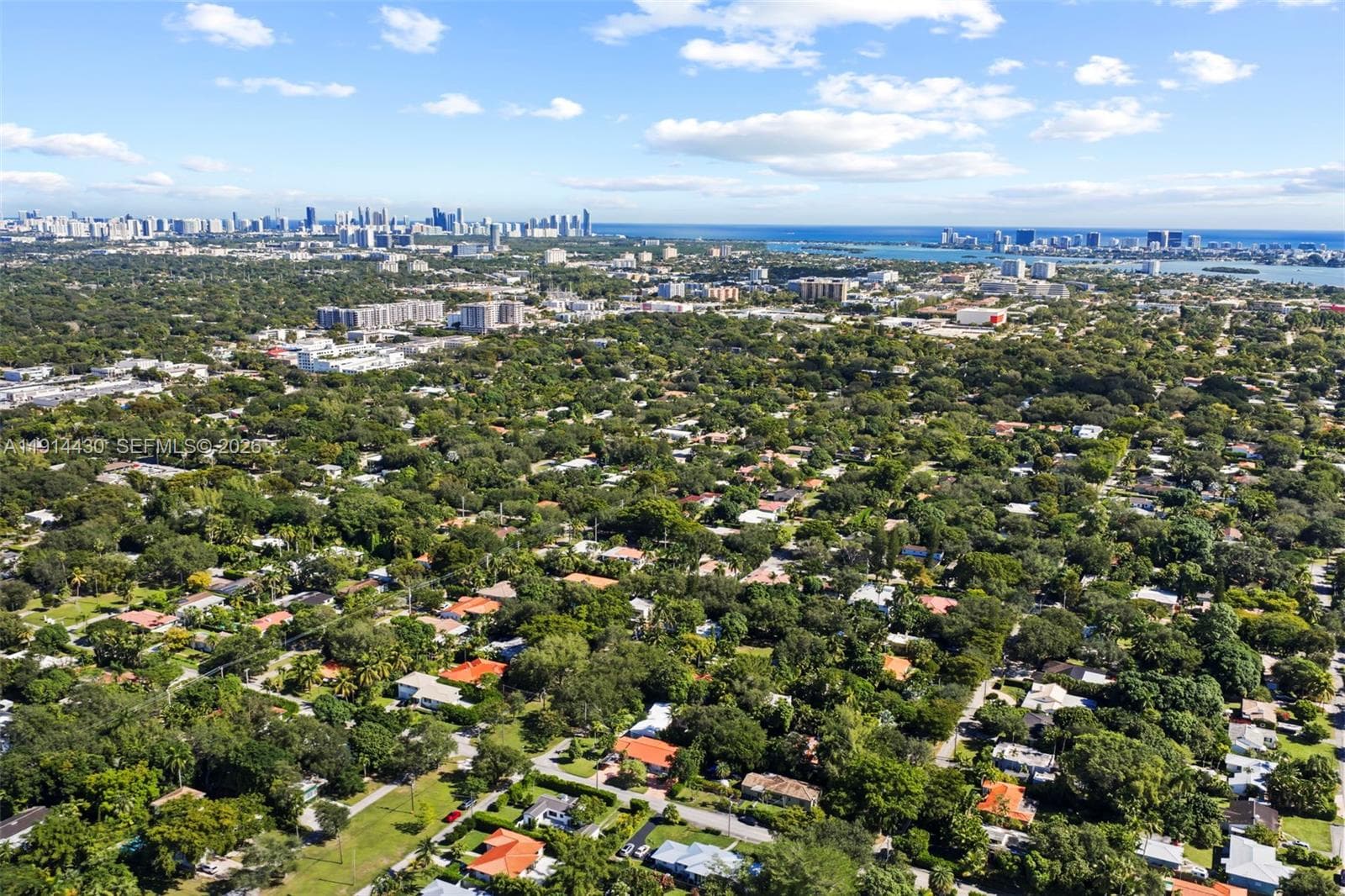 700 NE 118th St, Biscayne Park FL 33161 — 34