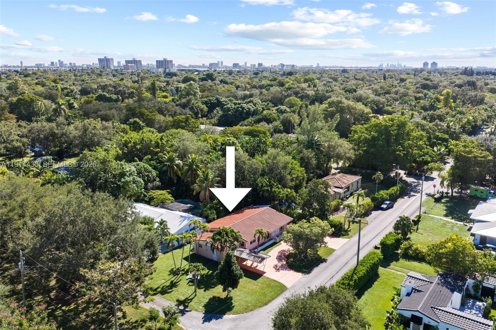 700 NE 118th St, Biscayne Park FL 33161 — 33