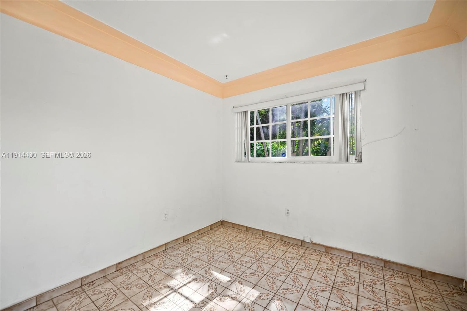 700 NE 118th St, Biscayne Park FL 33161 — 21
