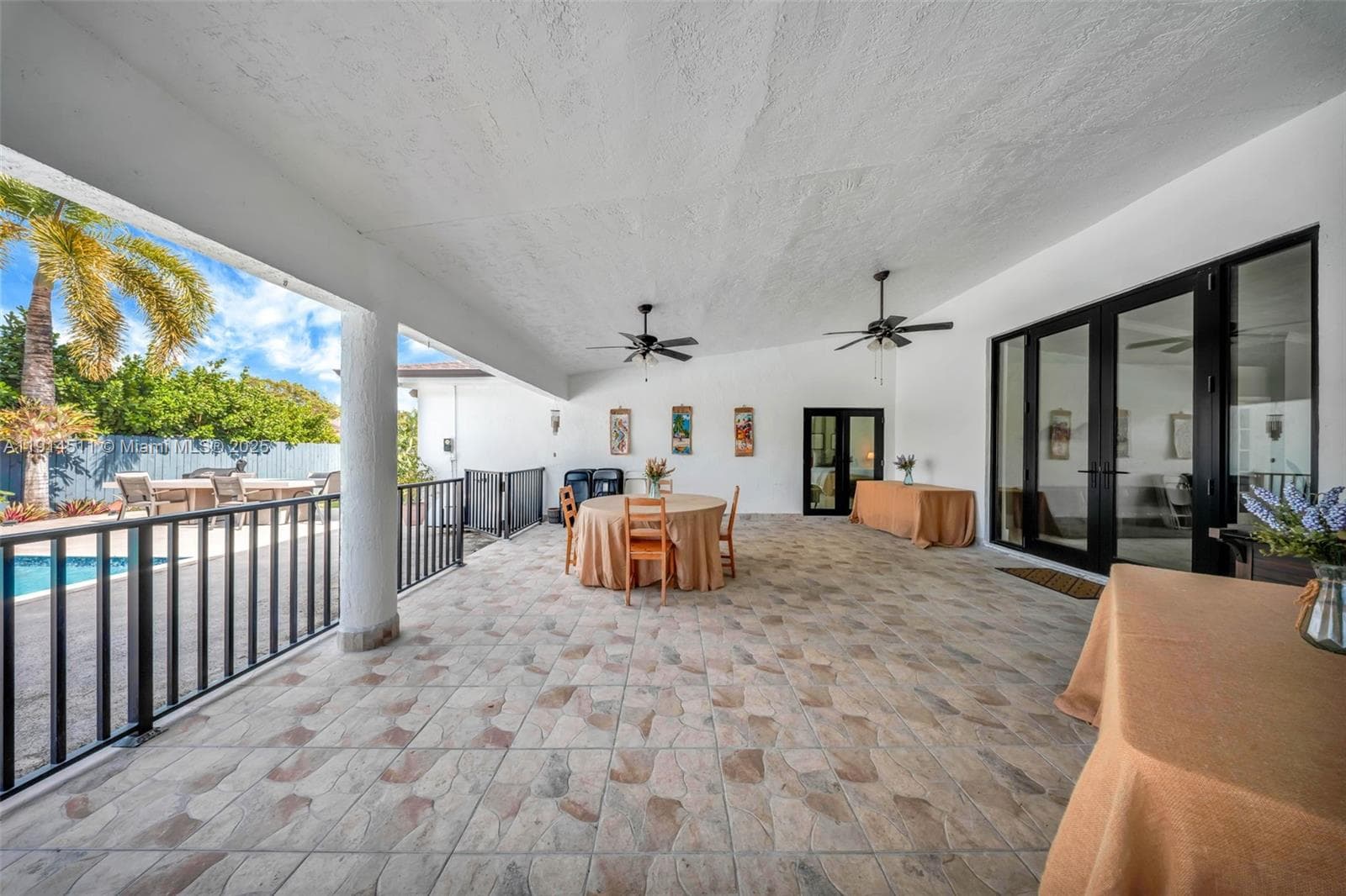 10195 NW 26th St, Doral FL 33172 — 77