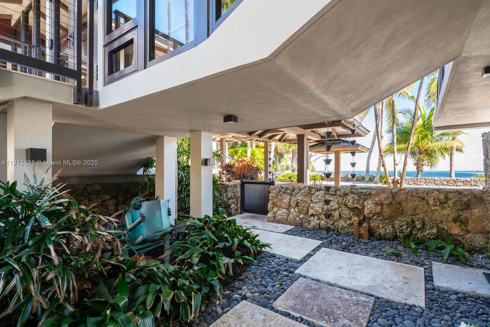 820 San Pedro Ave, Coral Gables FL 33156 — 15