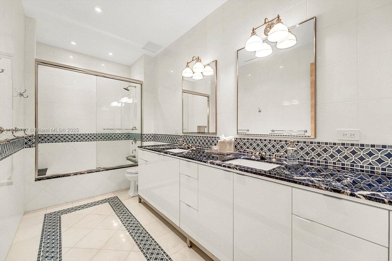 430 Grand Bay Dr, Key Biscayne FL 33149 — 22