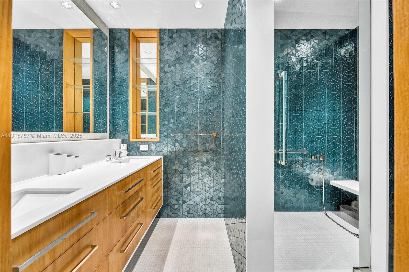 430 Grand Bay Dr, Key Biscayne FL 33149 — 29