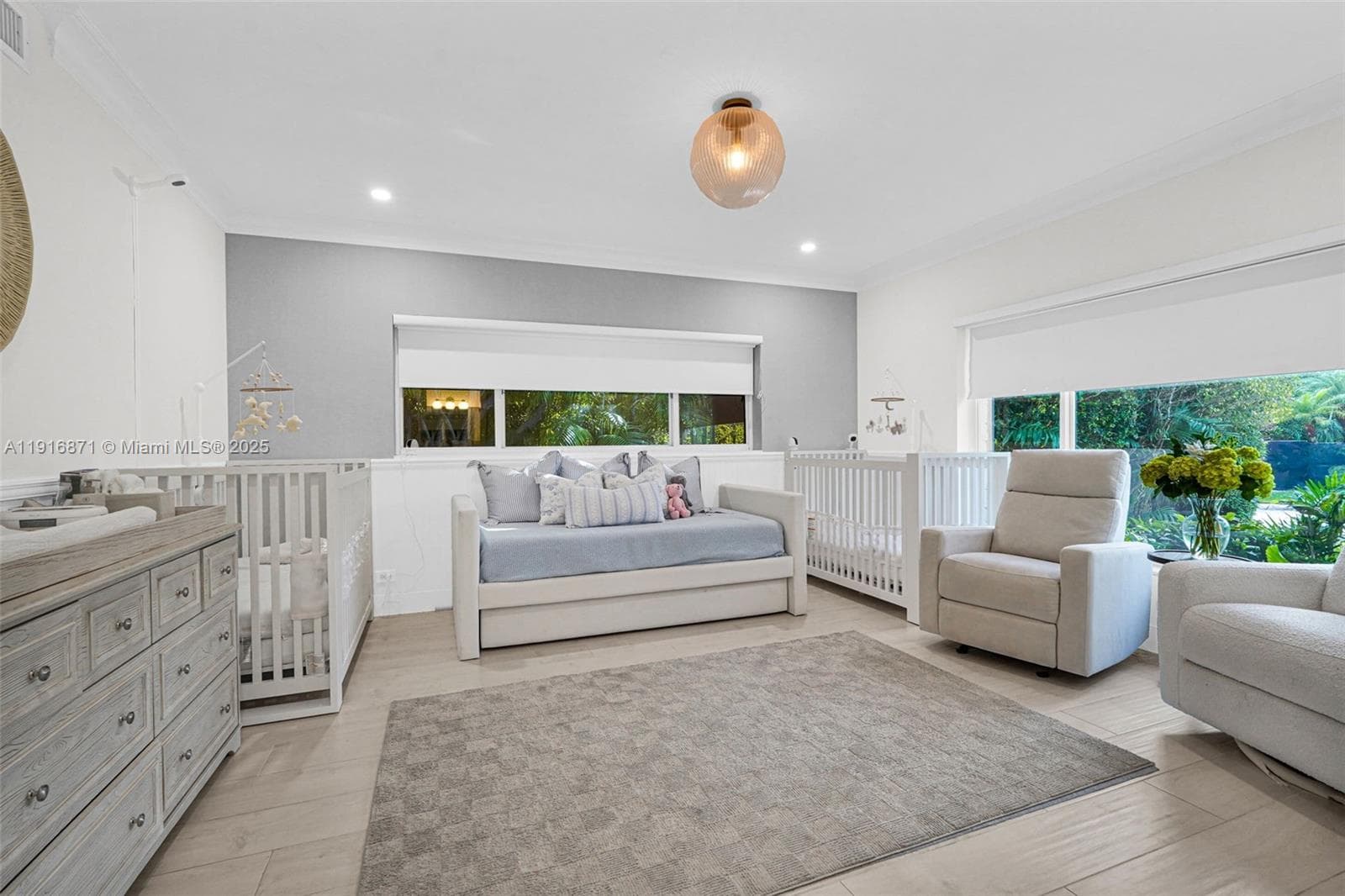 145 Bal Bay Dr, Bal Harbour FL 33154 — 16
