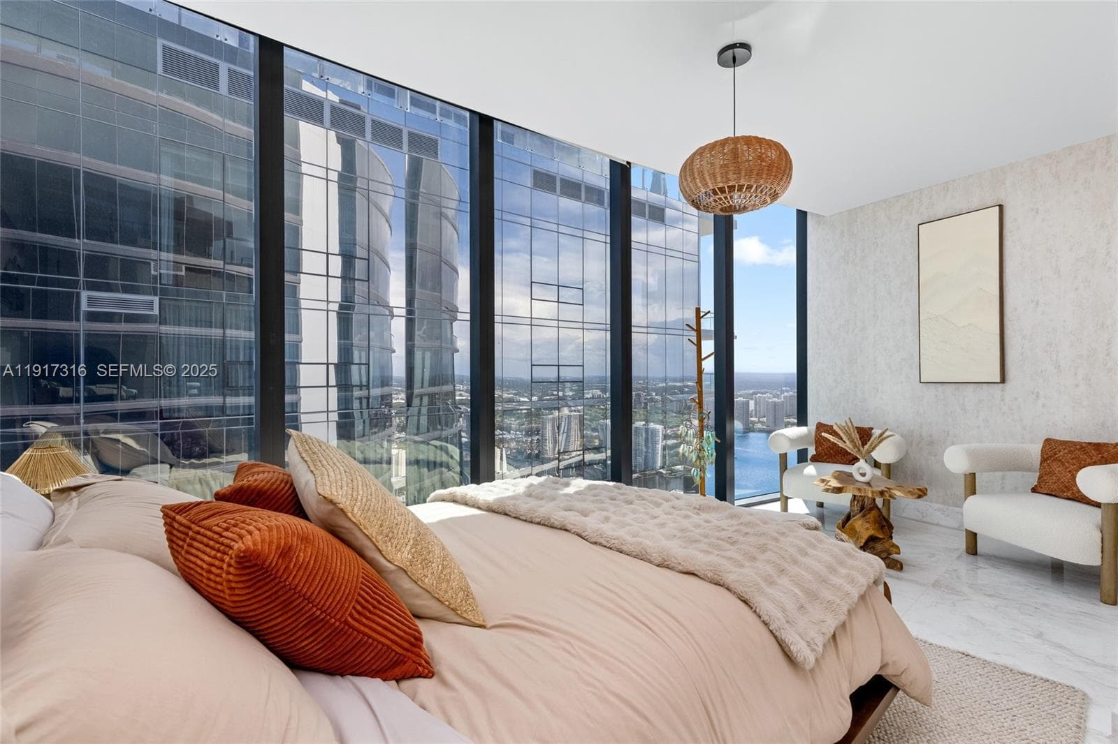 18555 Collins Ave # 5501, Sunny Isles Beach FL 33160 — 40