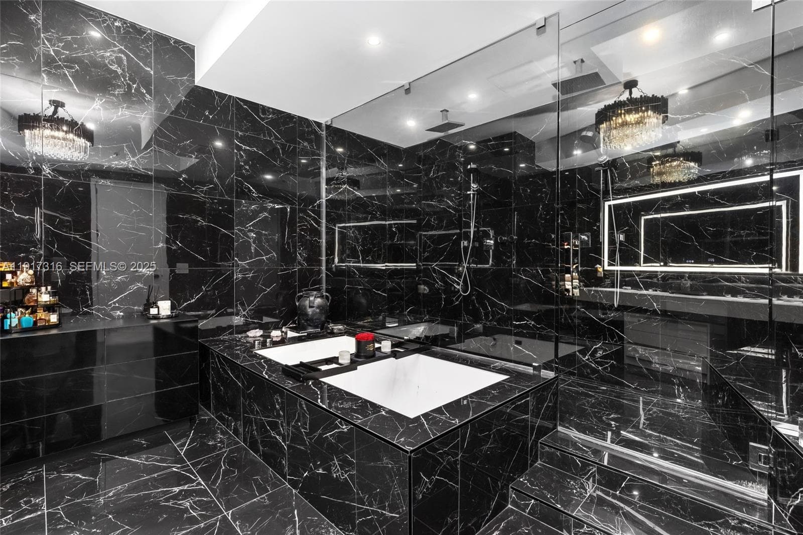 18555 Collins Ave # 5501, Sunny Isles Beach FL 33160 — 31