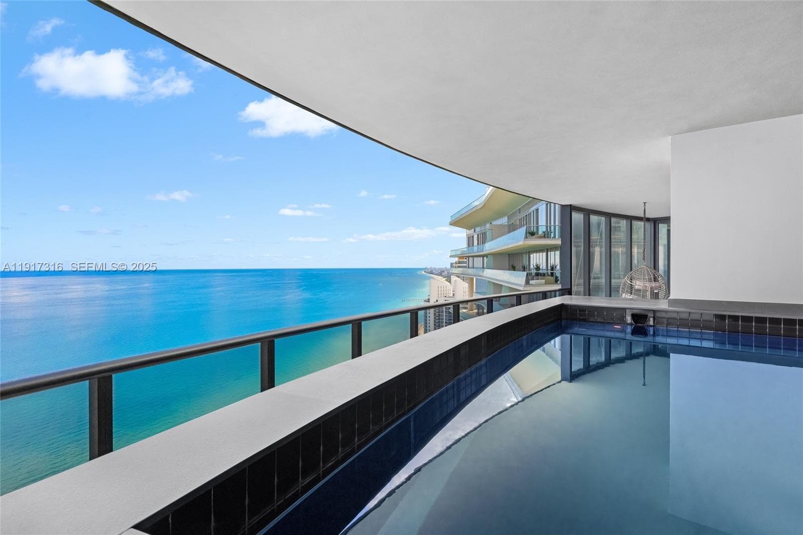 18555 Collins Ave # 5501, Sunny Isles Beach FL 33160 — 60