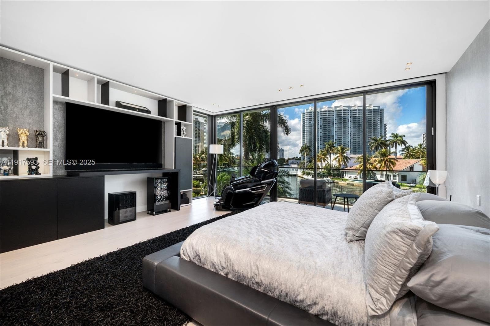 342 S Parkway, Golden Beach FL 33160 — 25