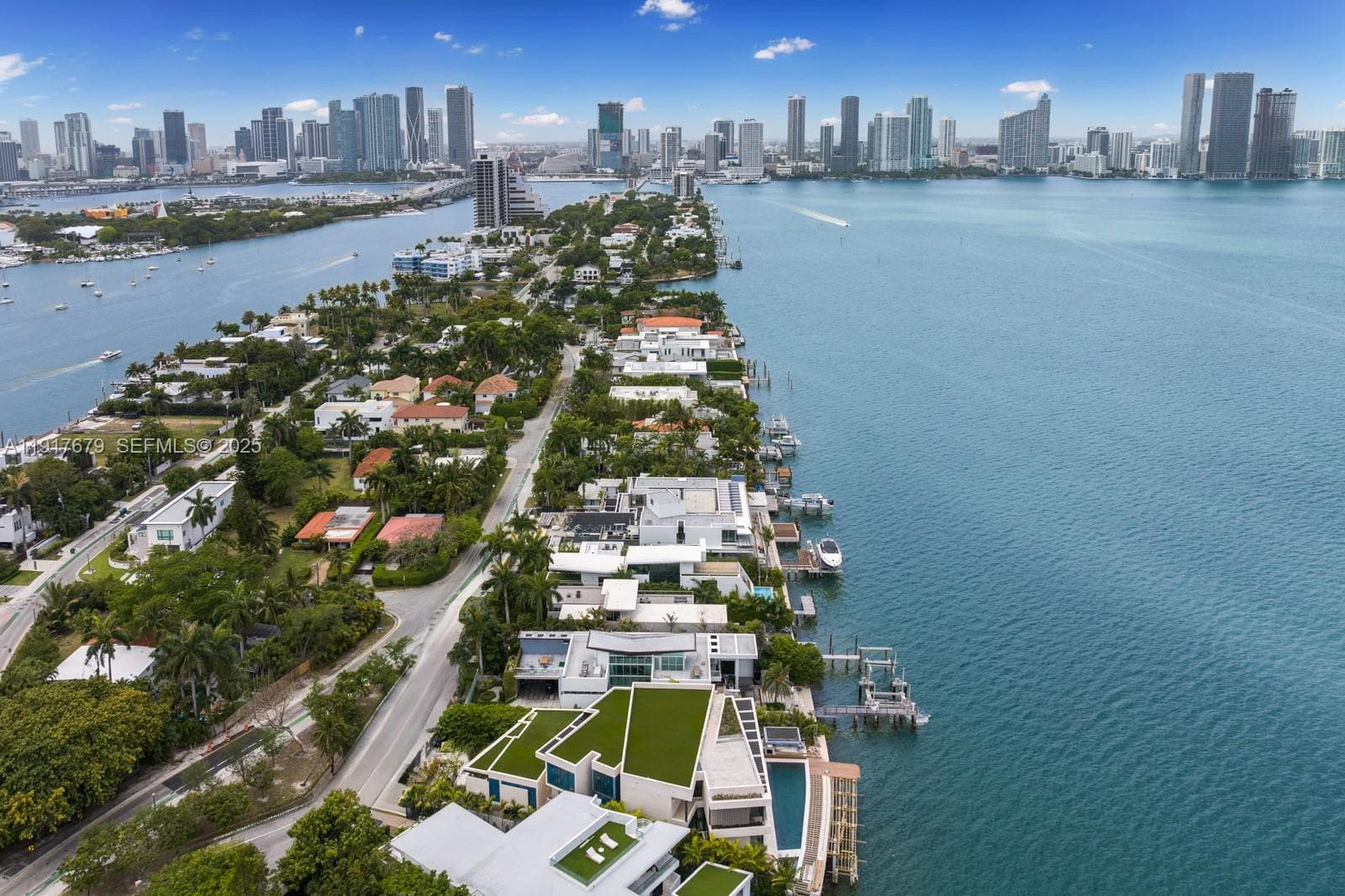 1379 N Venetian Way, Miami FL 33139 — 56