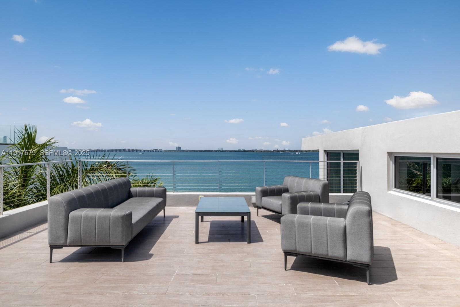 1379 N Venetian Way, Miami FL 33139 — 46