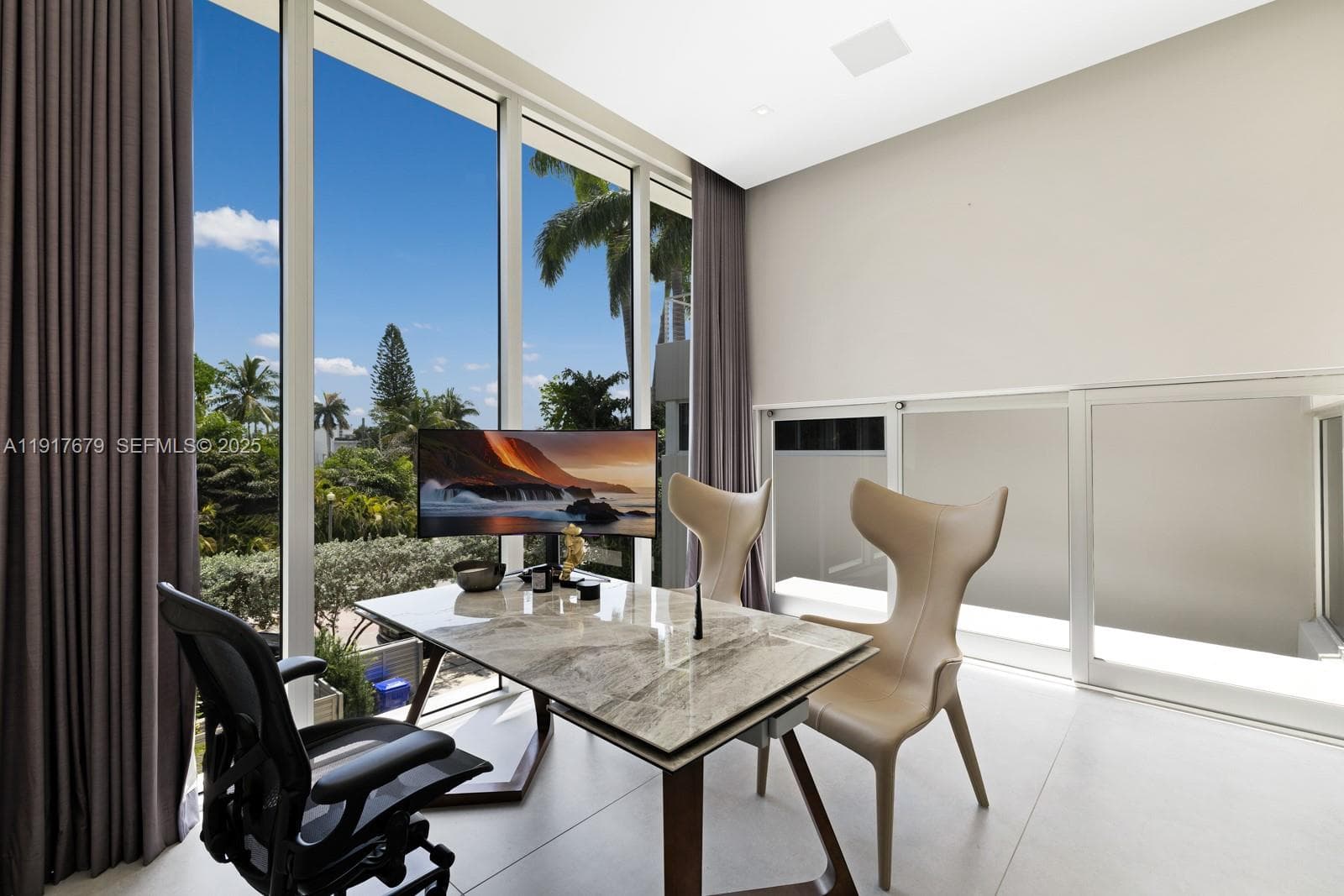 1379 N Venetian Way, Miami FL 33139 — 34