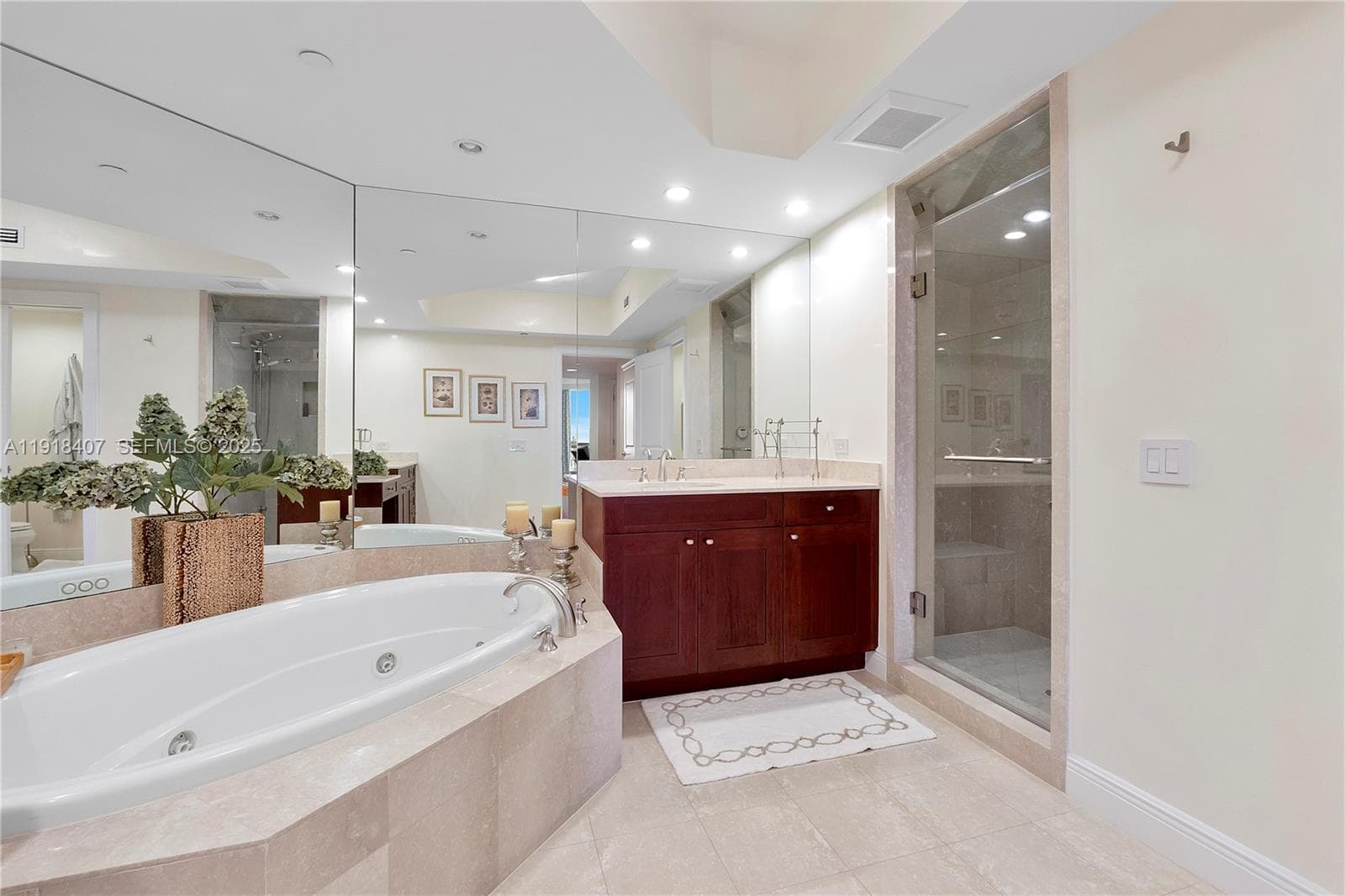 6000 Island Blvd # 2406, Aventura FL 33160 — 31