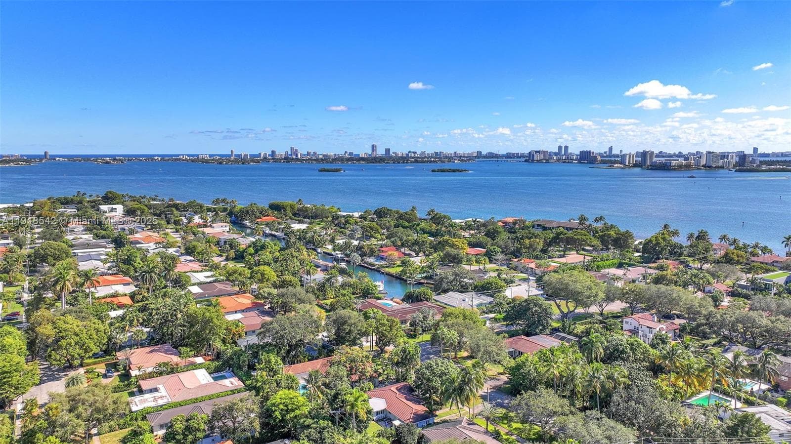 1285 NE 103rd St, Miami Shores FL 33138 — 44