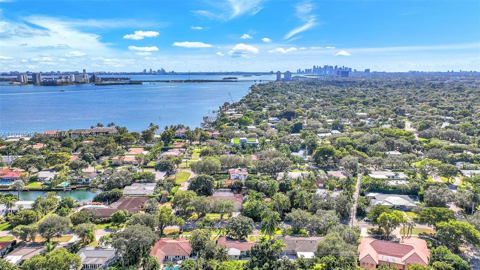 1285 NE 103rd St, Miami Shores FL 33138 — 40