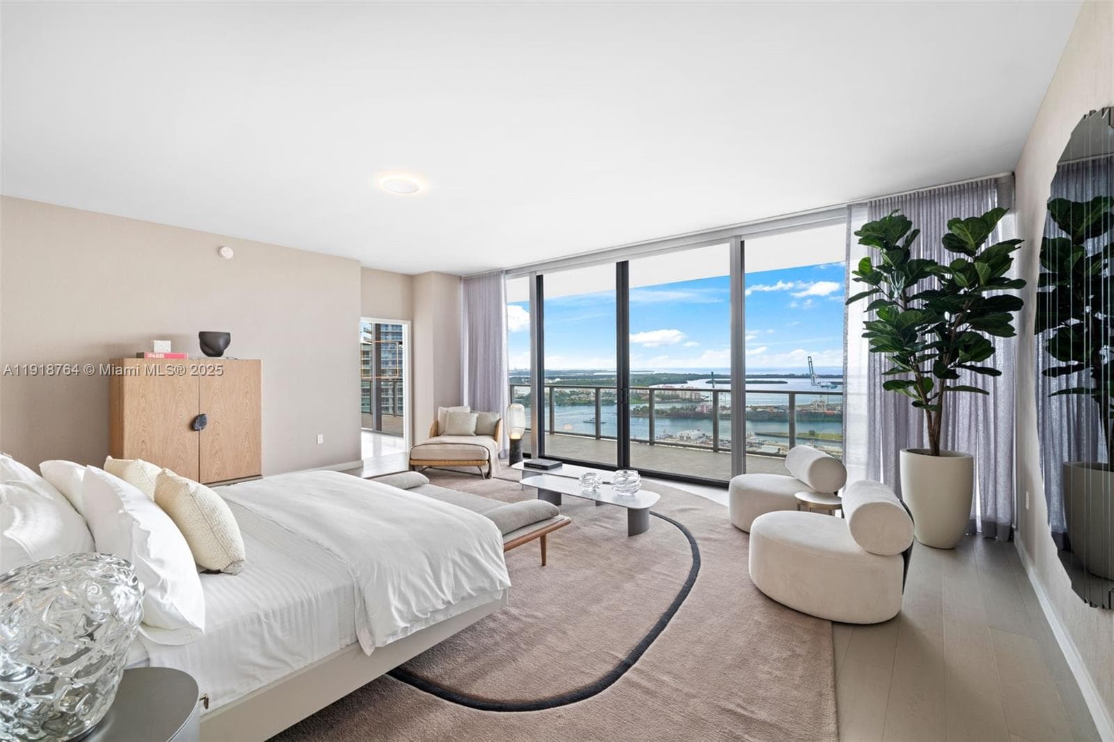 500 Alton, Miami Beach FL 33139 — 62