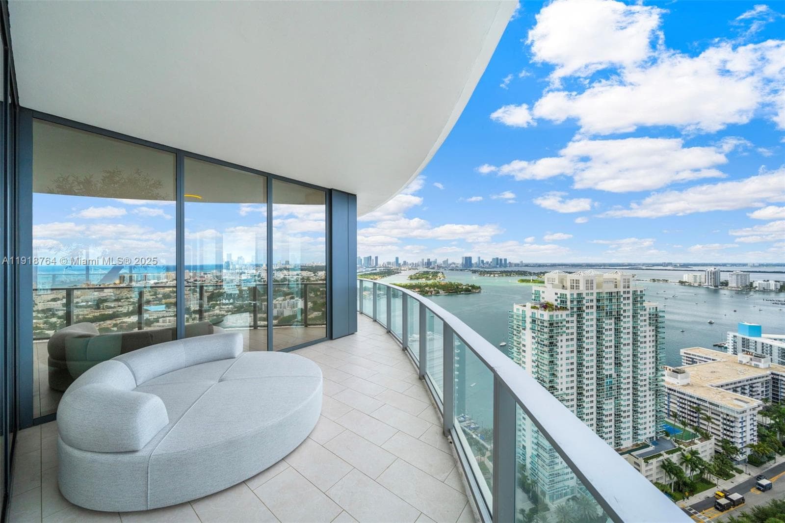 500 Alton, Miami Beach FL 33139 — 27