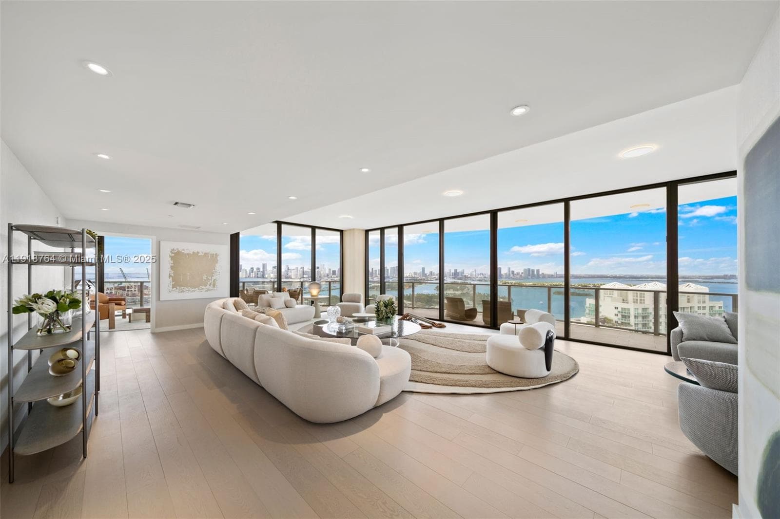 500 Alton, Miami Beach FL 33139 — 6
