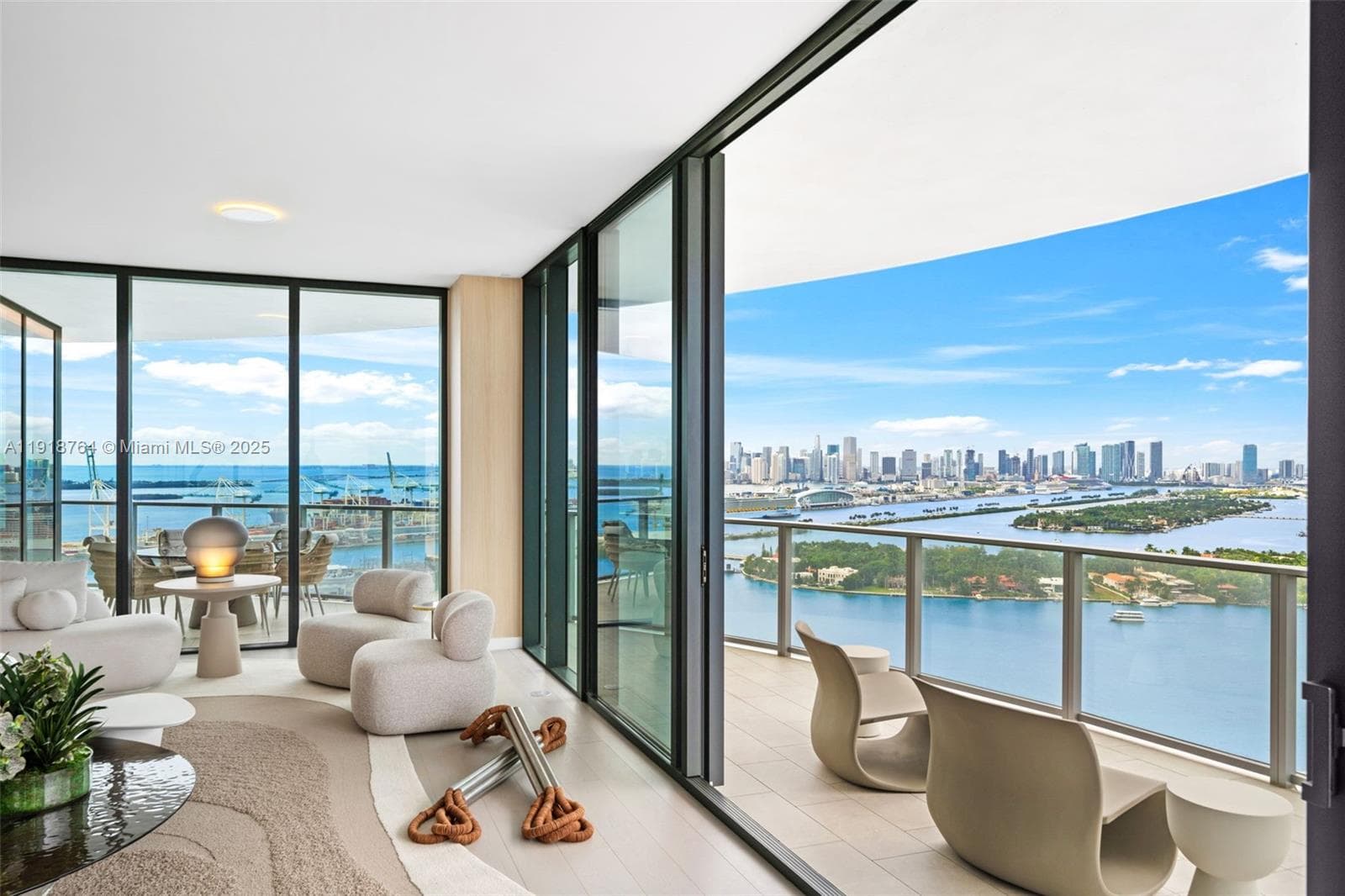 500 Alton, Miami Beach FL 33139 — 12