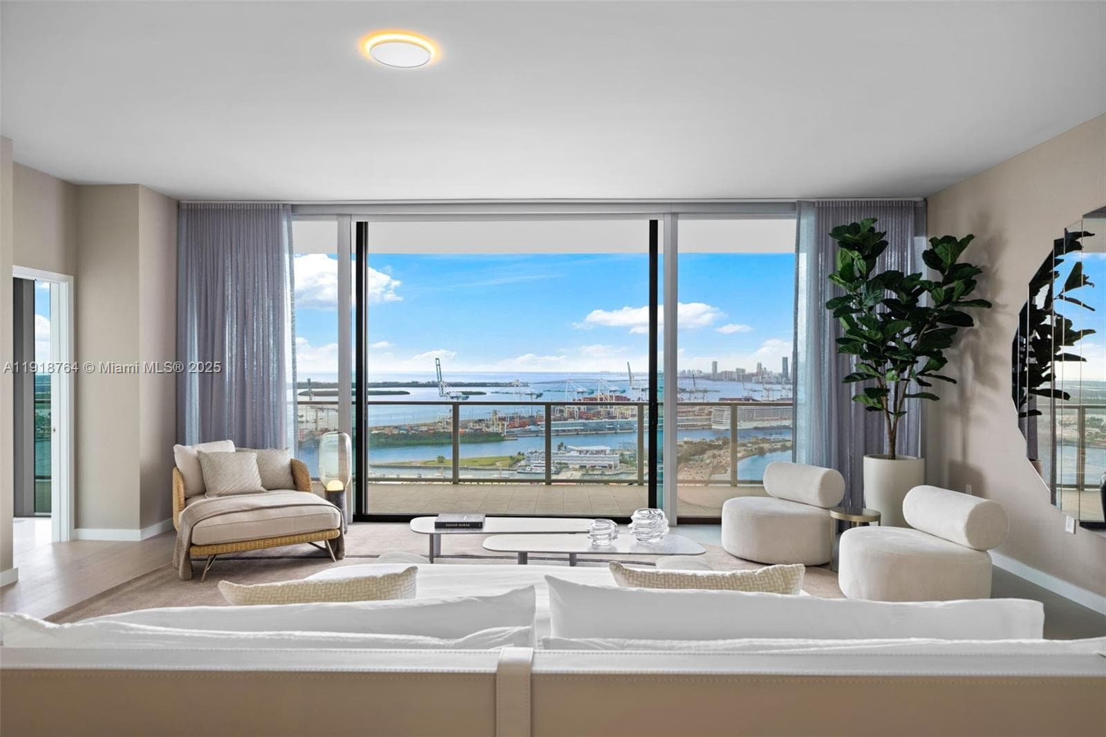 500 Alton, Miami Beach FL 33139 — 67