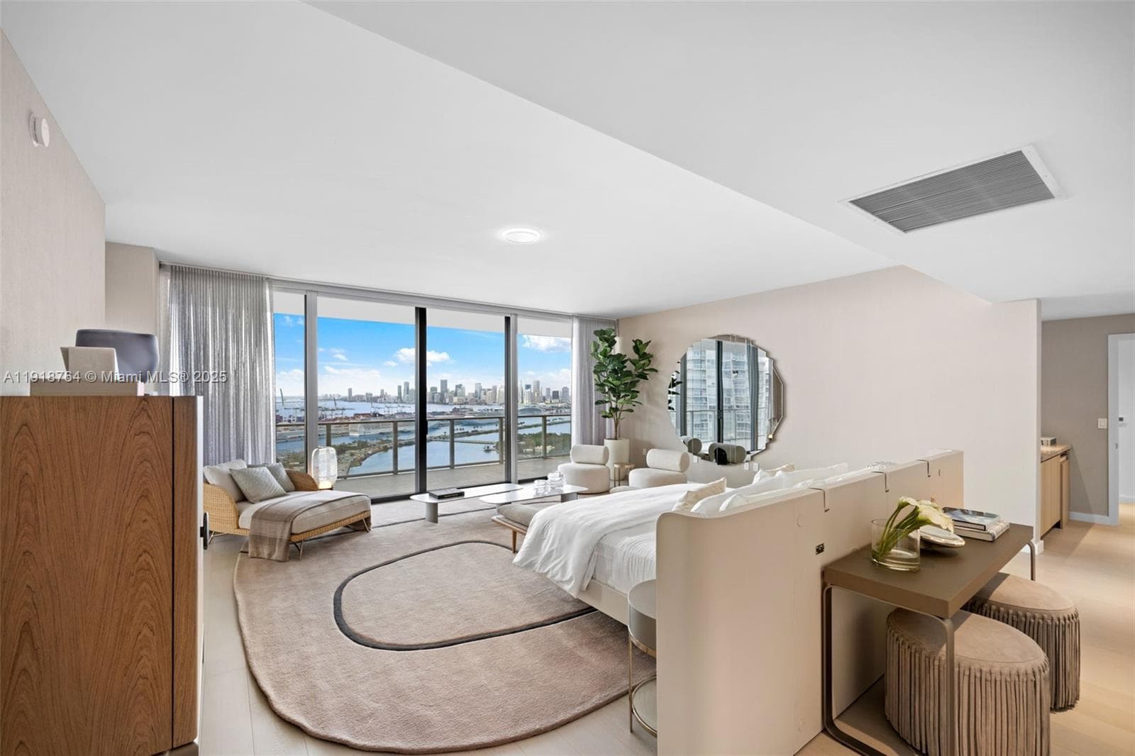 500 Alton, Miami Beach FL 33139 — 63