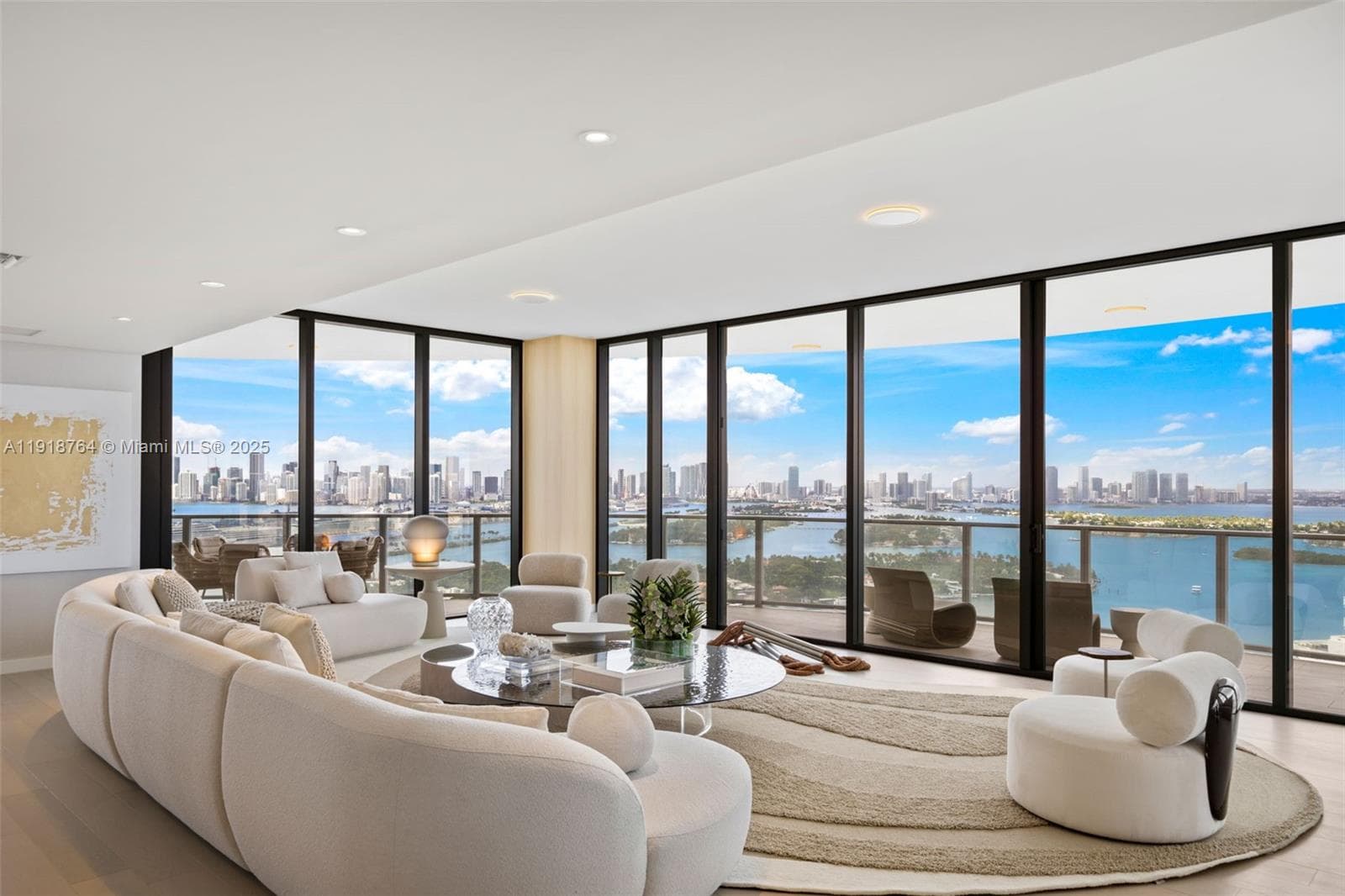 500 Alton, Miami Beach FL 33139 — 1