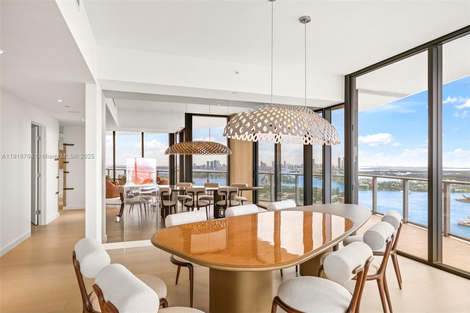 500 Alton, Miami Beach FL 33139 — 45