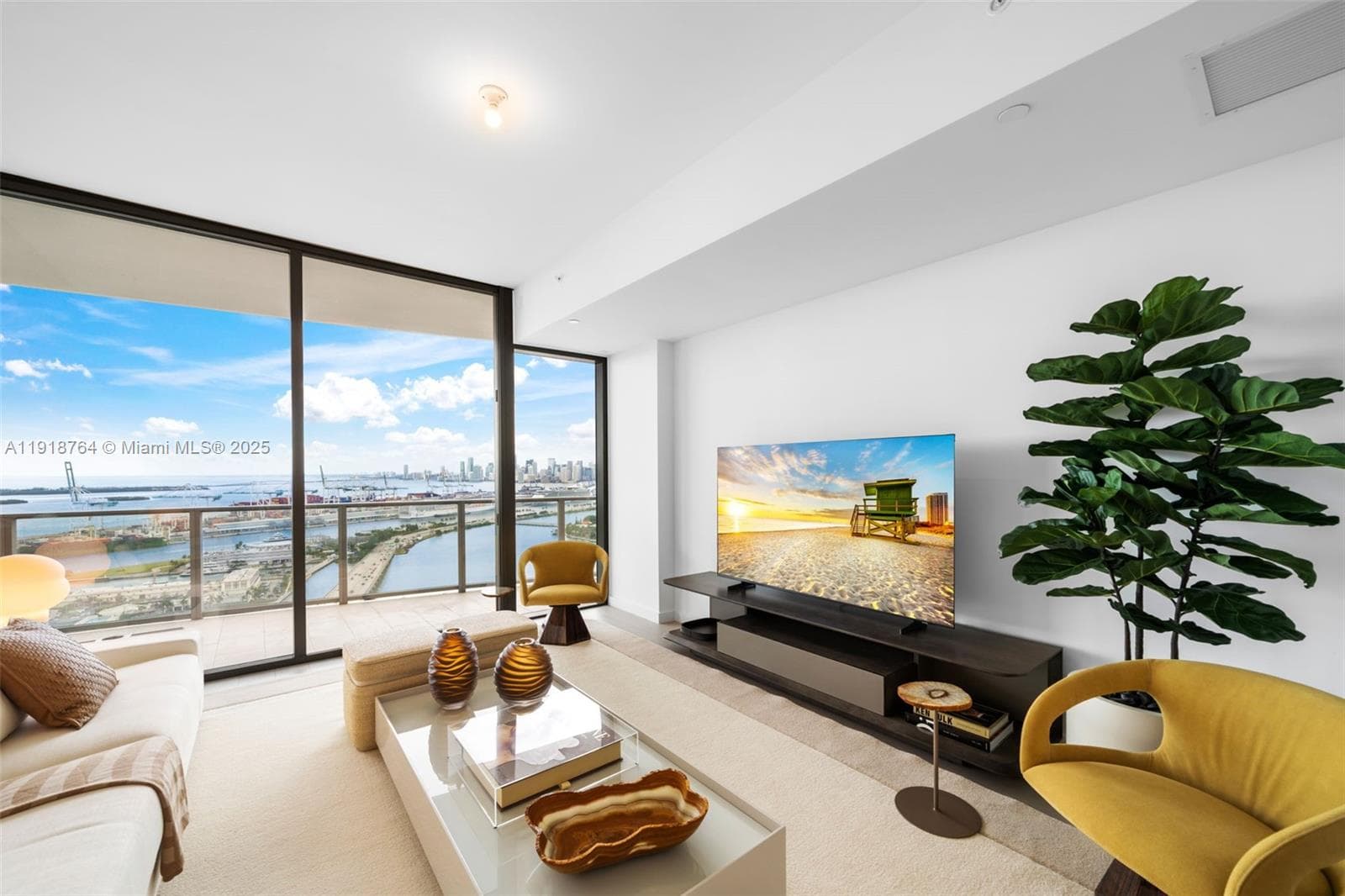 500 Alton, Miami Beach FL 33139 — 51