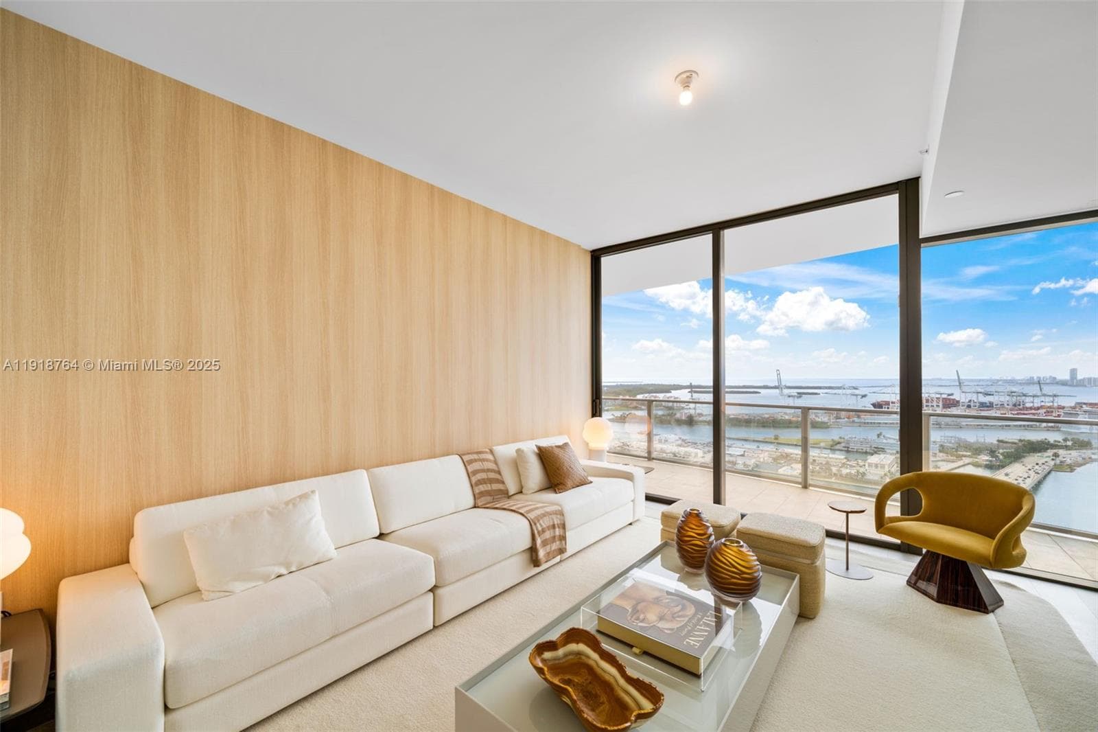 500 Alton, Miami Beach FL 33139 — 48
