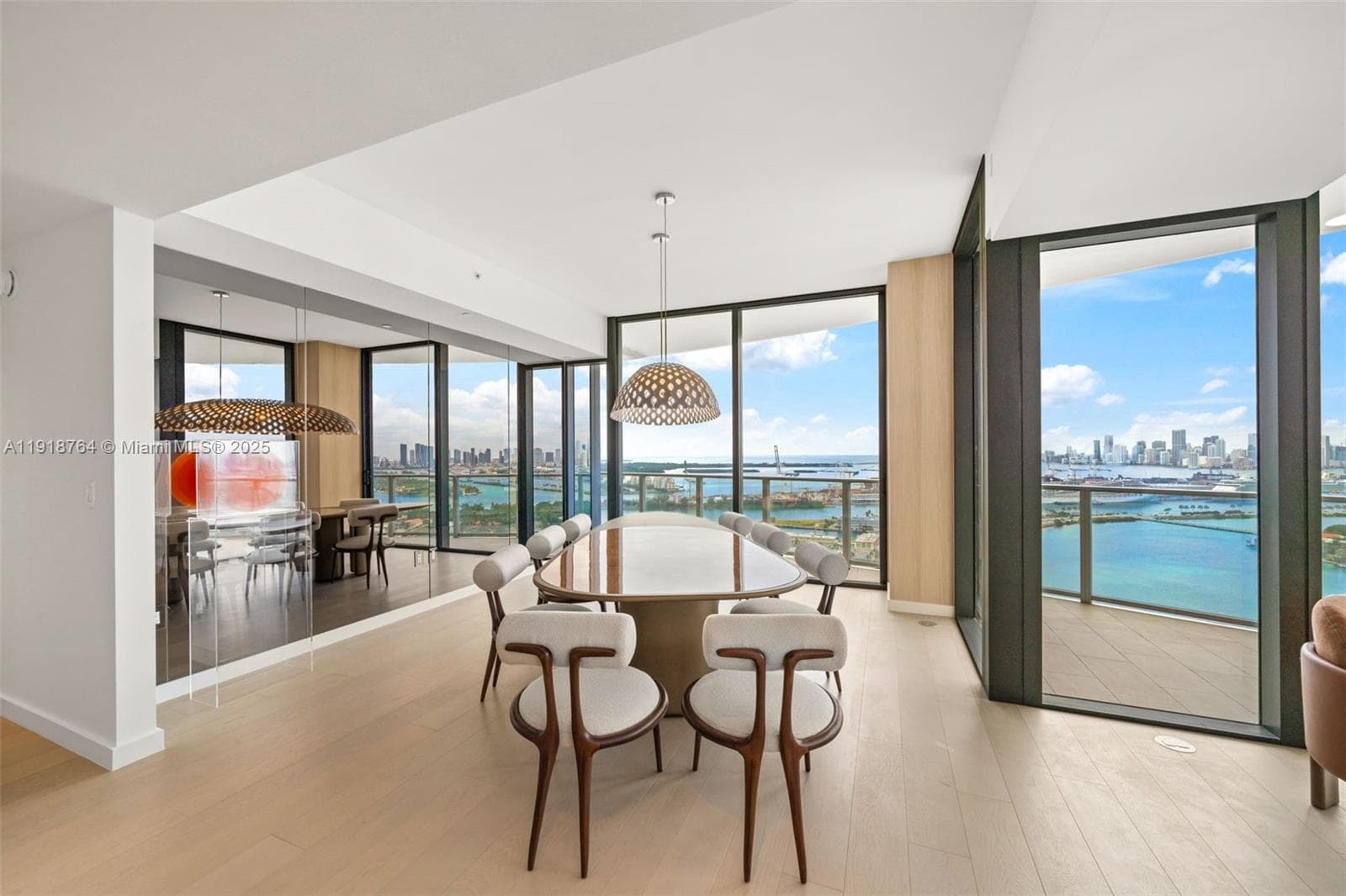 500 Alton, Miami Beach FL 33139 — 44