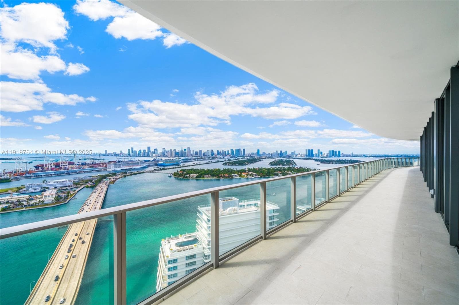 500 Alton, Miami Beach FL 33139 — 74