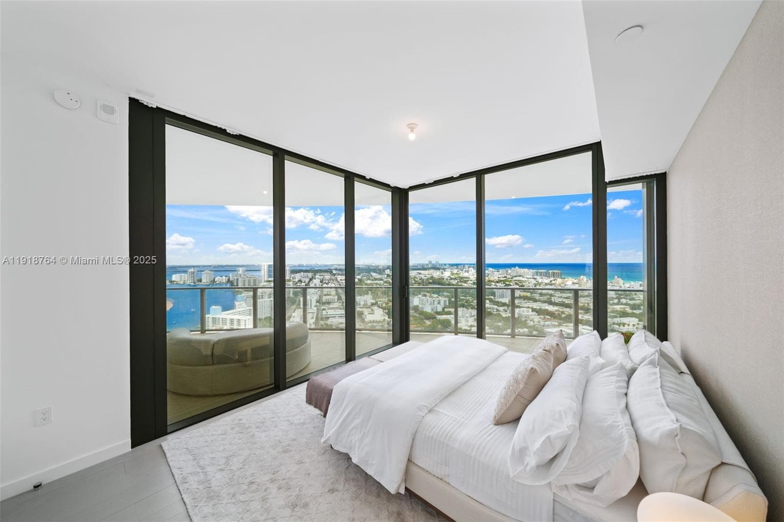 500 Alton, Miami Beach FL 33139 — 21