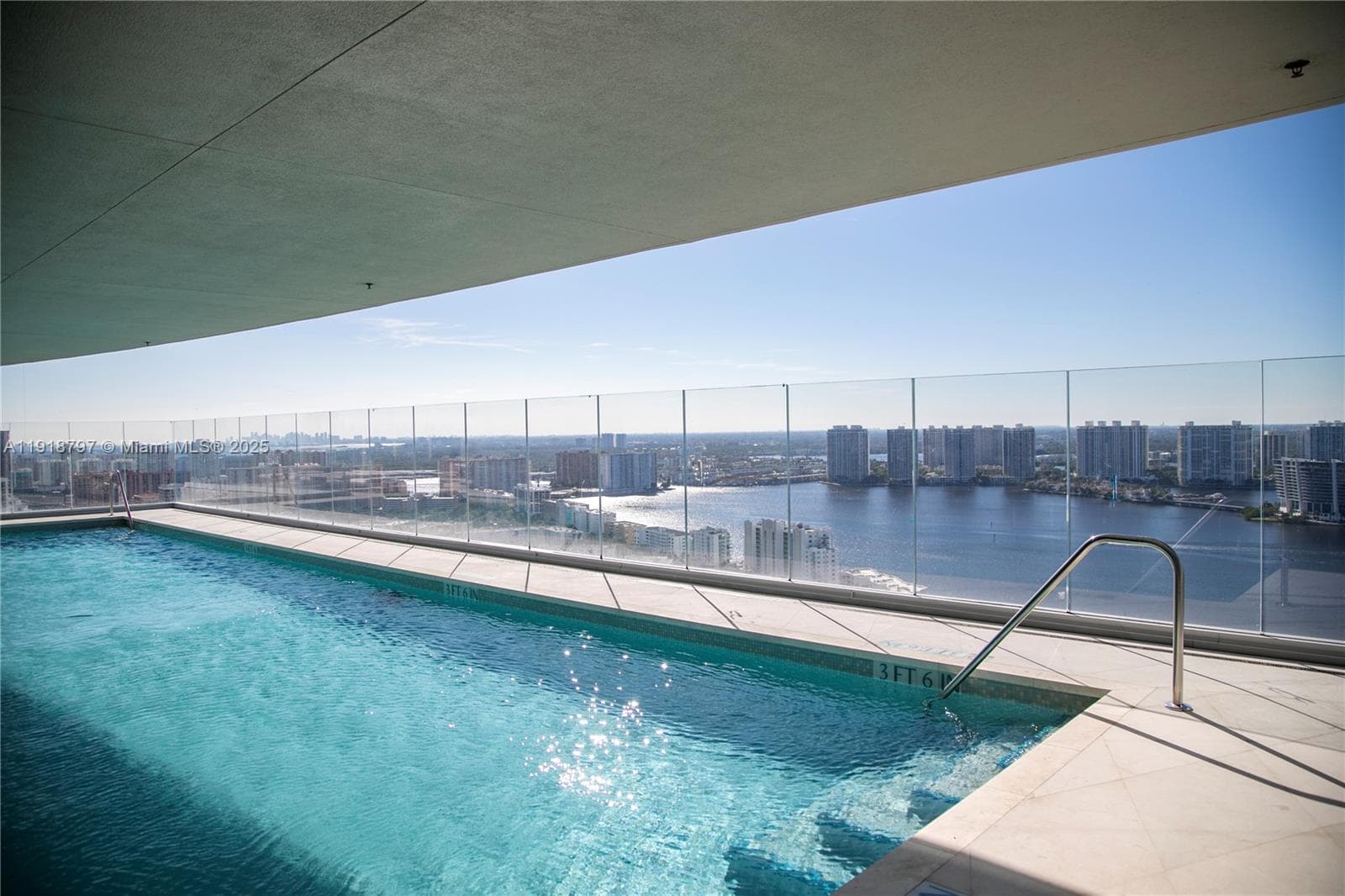 18501 Collins Ave # 4903, Sunny Isles Beach FL 33160 — 35