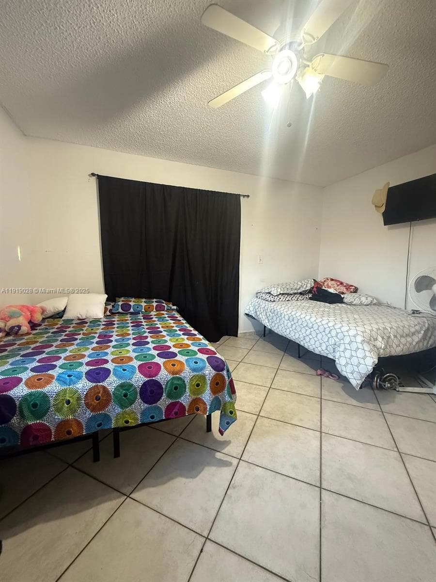 11136 SW 5th St, Sweetwater FL 33174 — 20