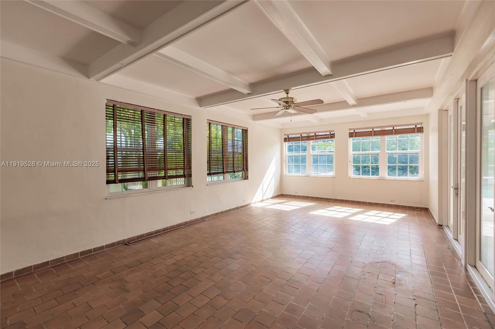 1234 NE 96th St, Miami Shores FL 33138 — 12