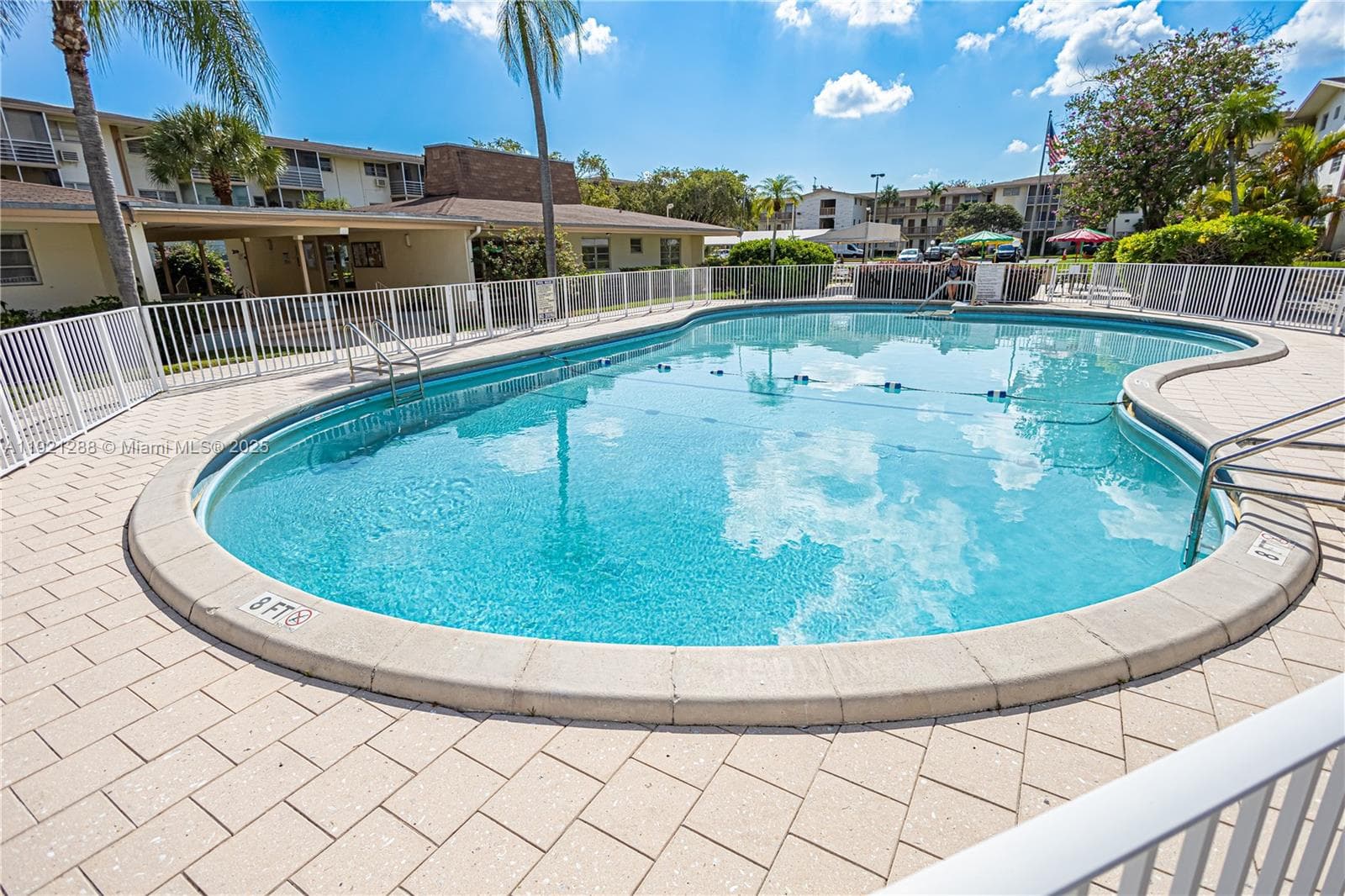 16790 NE 14th Ave # 215, Miami FL 33162 — 14