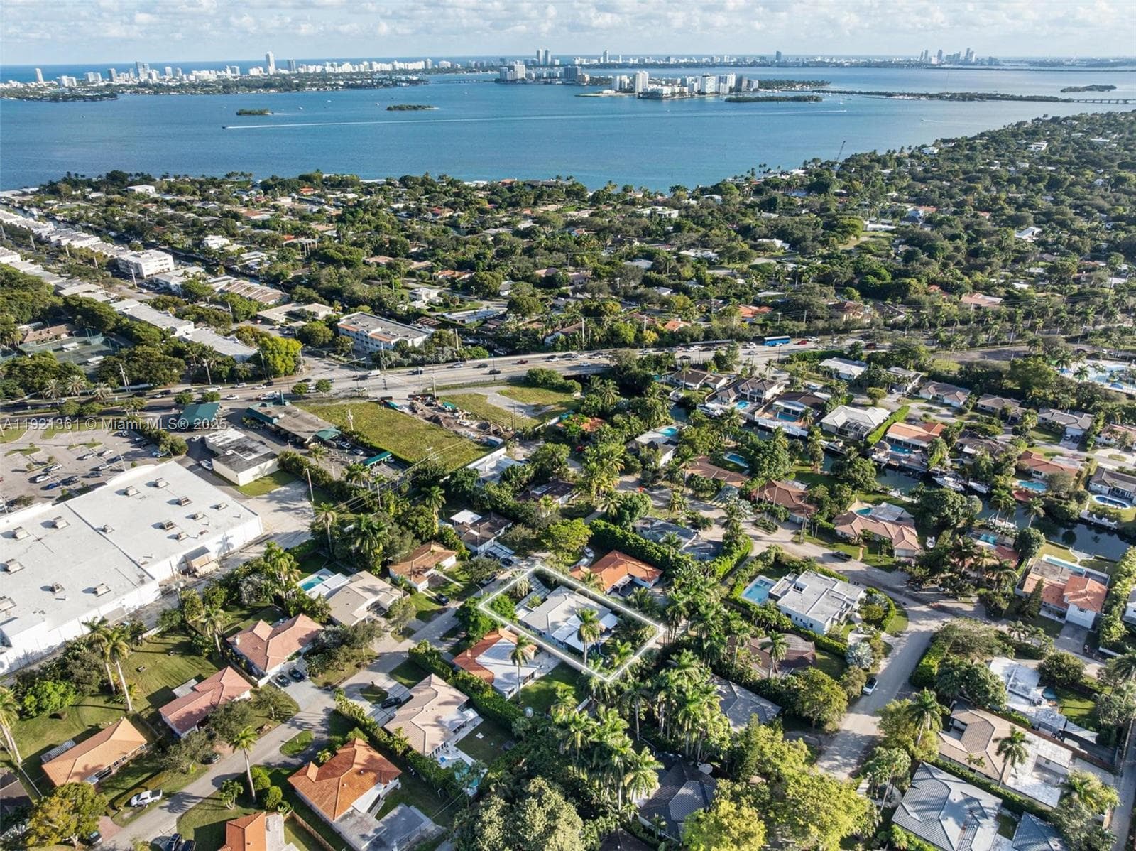 10618 NE 11th ct, Miami Shores FL 33138 — 76
